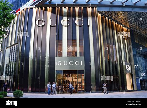 gucci stores in china